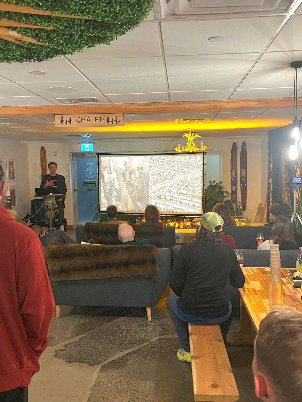 A talk night with a projector